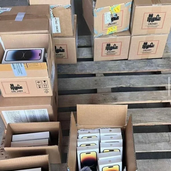 Wholesale iPhone 15 Pro Max Pallet (10 Phones)